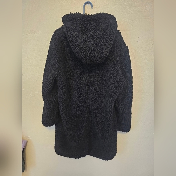 BCBGeneration  Sherpa Button Up Jacket - Picture 5 of 6